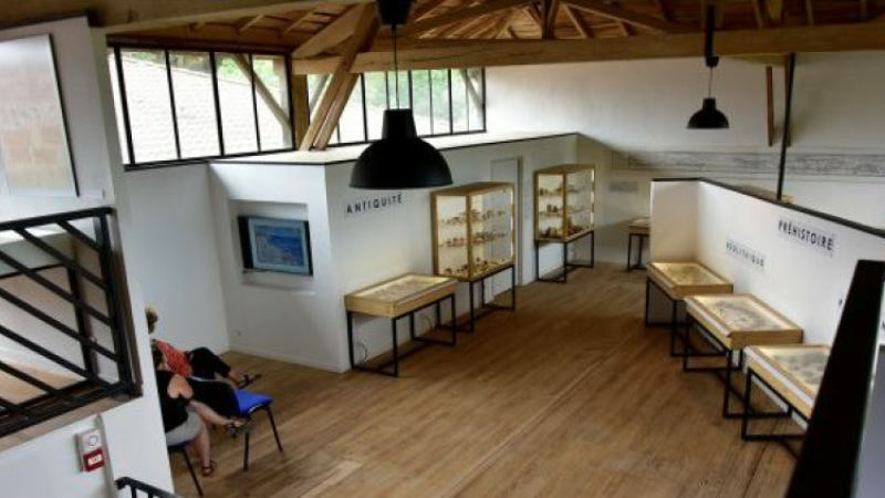 " Le Dolium " une centre d'exposition pour l'association "Cerames" en pays Savès gersois !