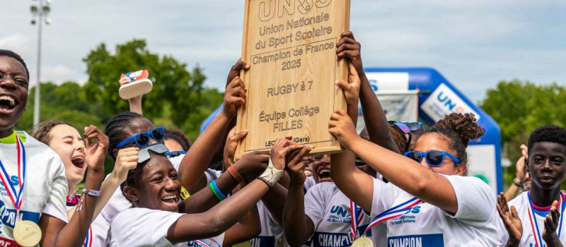 Le collège Gabriel Péri d’Aubervilliers sacré champion de France de rugby à 7 UNSS Féminin à Lectoure