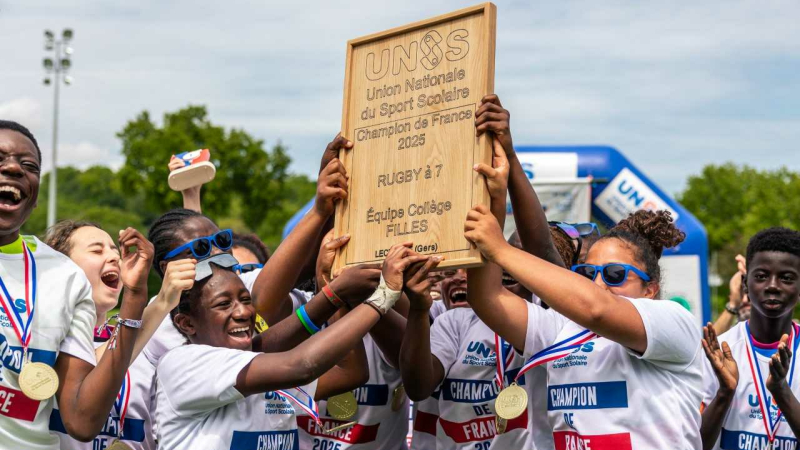Le collège Gabriel Péri d’Aubervilliers sacré champion de France de rugby à 7 UNSS Féminin à Lectoure