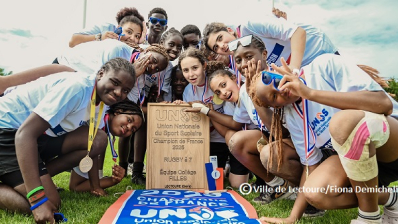 Championnat de France de rugby féminin à 7 niveau collège : Aubervilliers est vainqueur