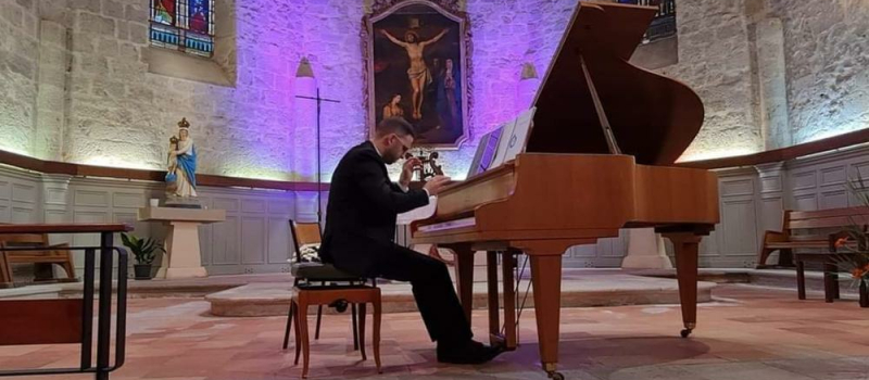 Le Rotary Club Auch Armagnac  présente dimanche 17h30 le pianiste Alexandre Dupouy à ST Orens.