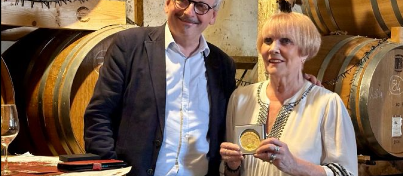Claudine Valade honorée de la médaille de l’Assemblée nationale pour son engagement associatif