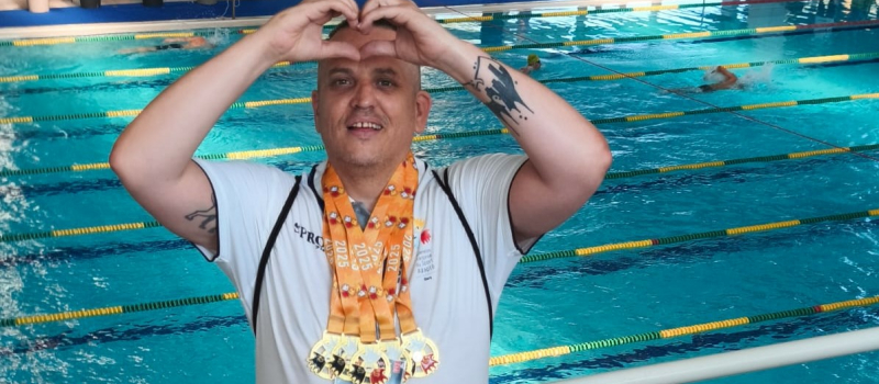 Julien Dornelle, 5 fois champion de France de para natation  en 2025 !