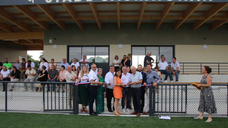 Inauguration du stade intercommunal  " Sauraignan "