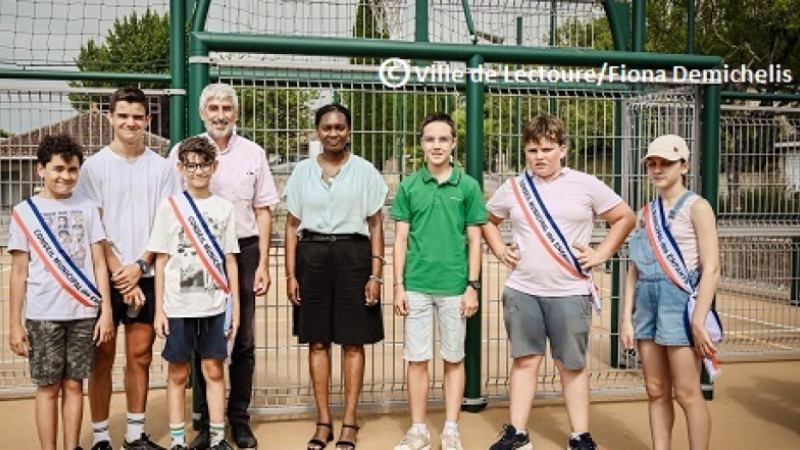 Inauguration d’un nouveau City-stade en présence de la sous-préfète de Condom