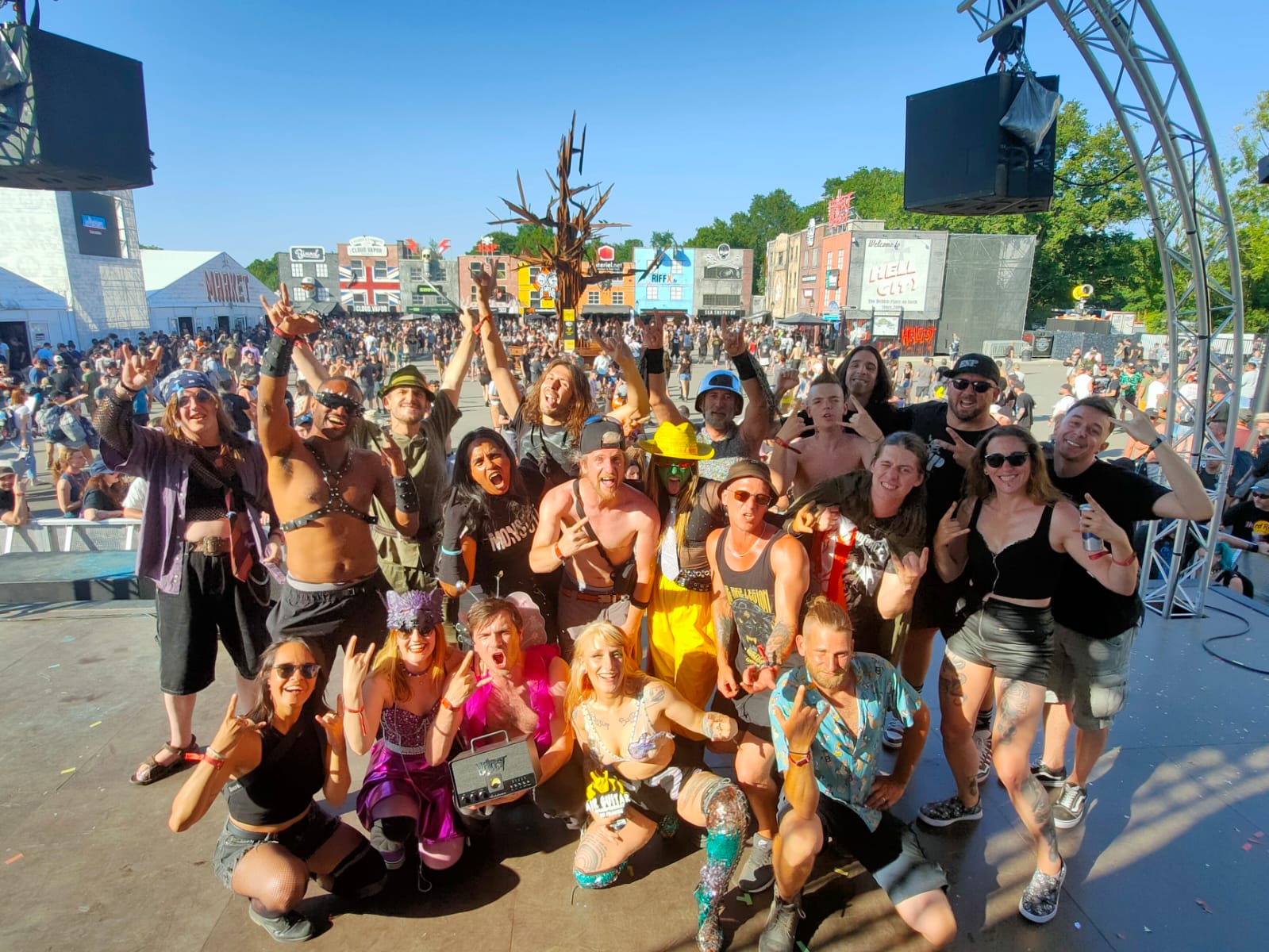 couronnement de medusa championne du hellfest