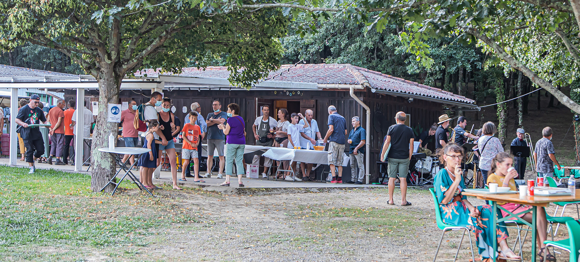 00 Libre service repas copie 1bis 140821.jpg
