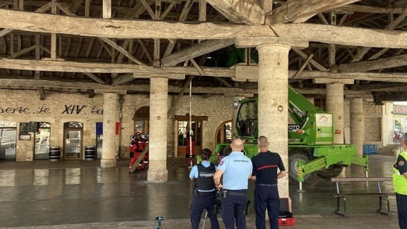 La halle aurait pu s’effondrer