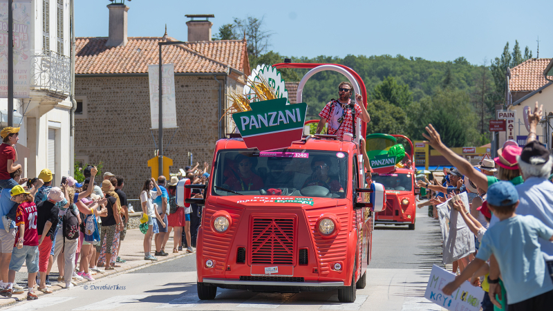 le Tour de France passe Villecomtal-sur-Arros