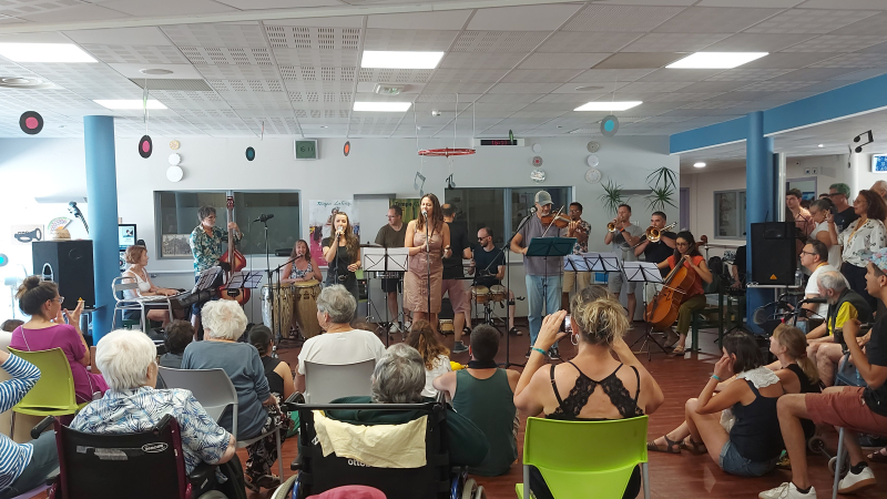 Quand Tempo Latino s’invite à l’EHPAD de Vic-Fezensac : une parenthèse musicale et chaleureuse