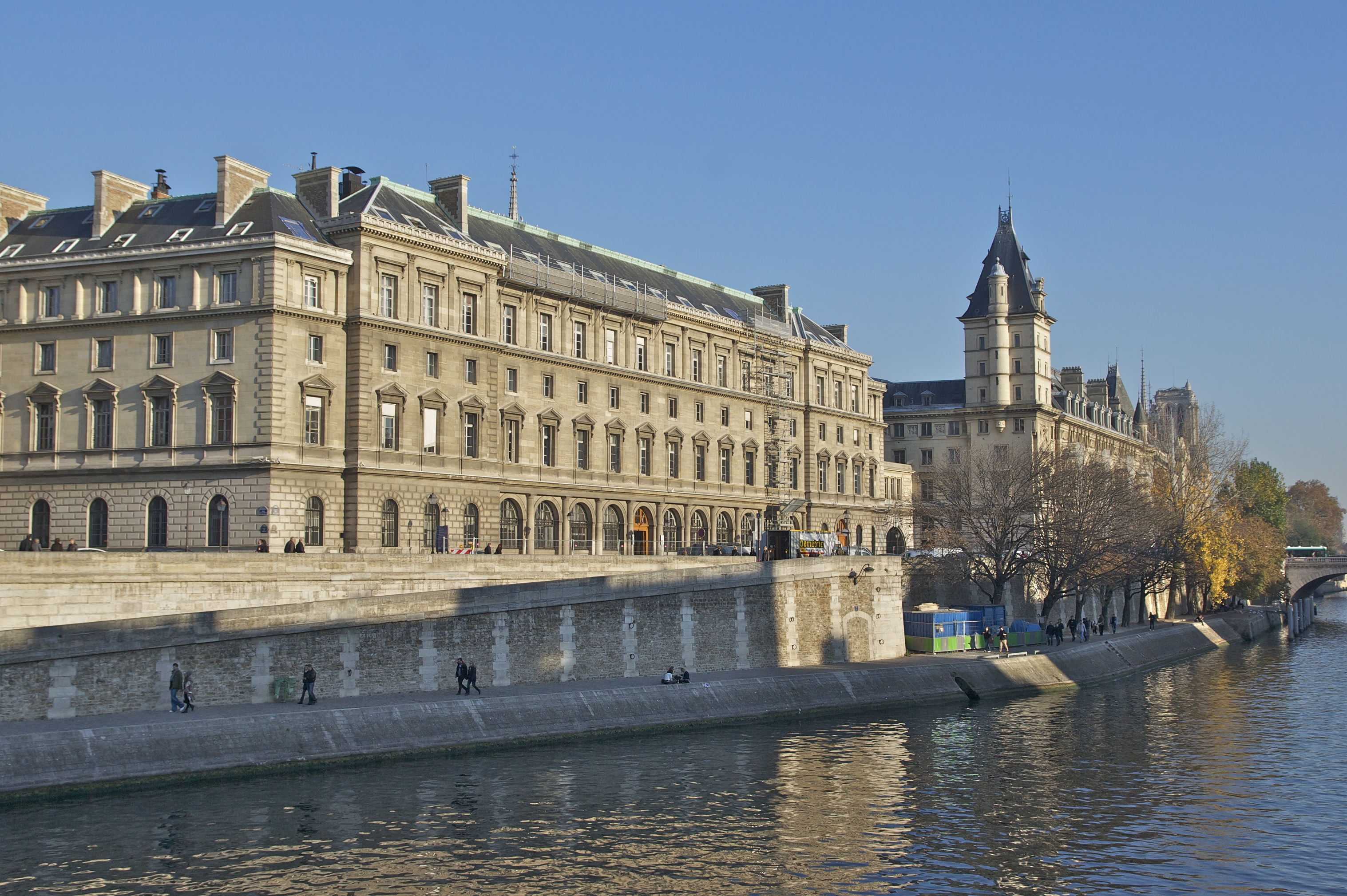 36_quai_des_Orfèvres_Paris.jpg