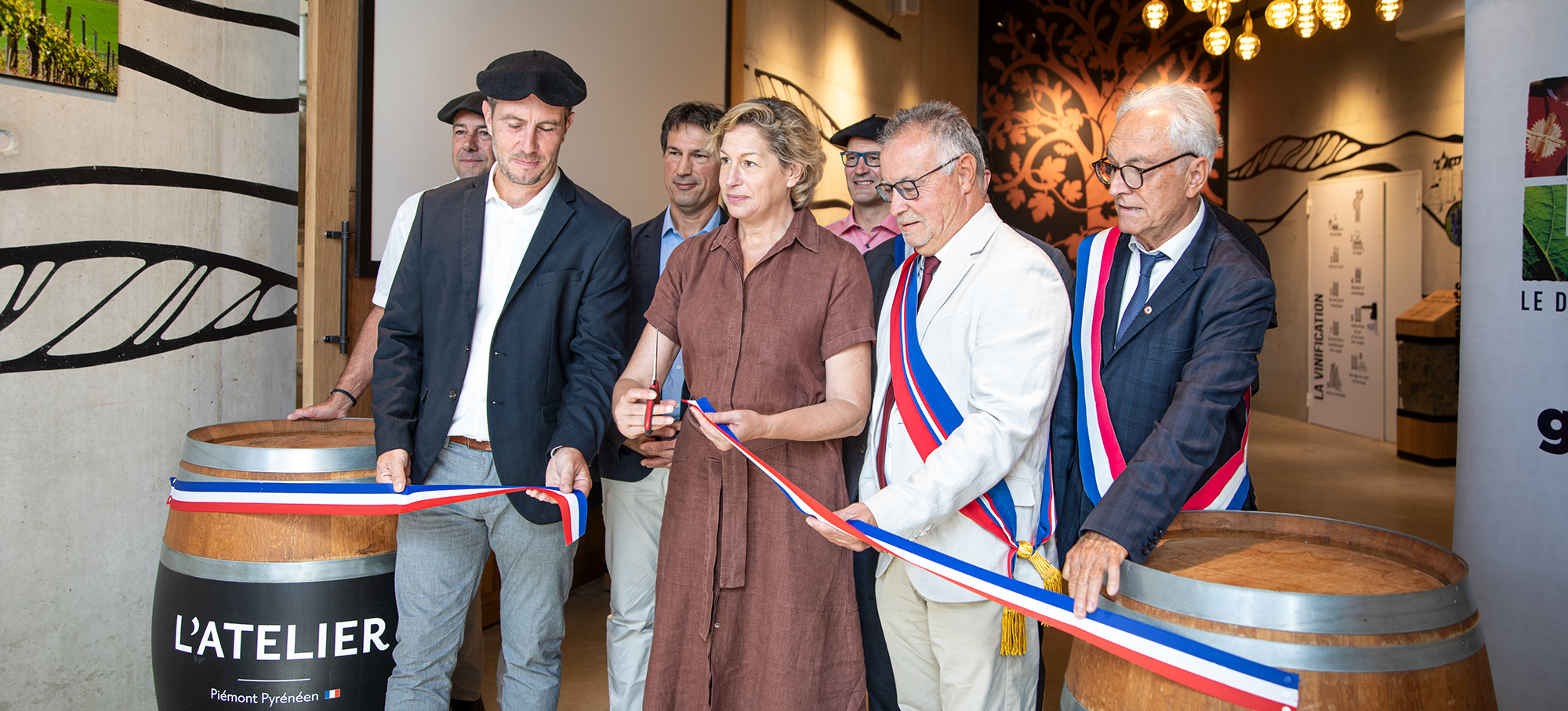 0 Ruban du local Oenologie est coupé 1bis 020825 copie.jpg