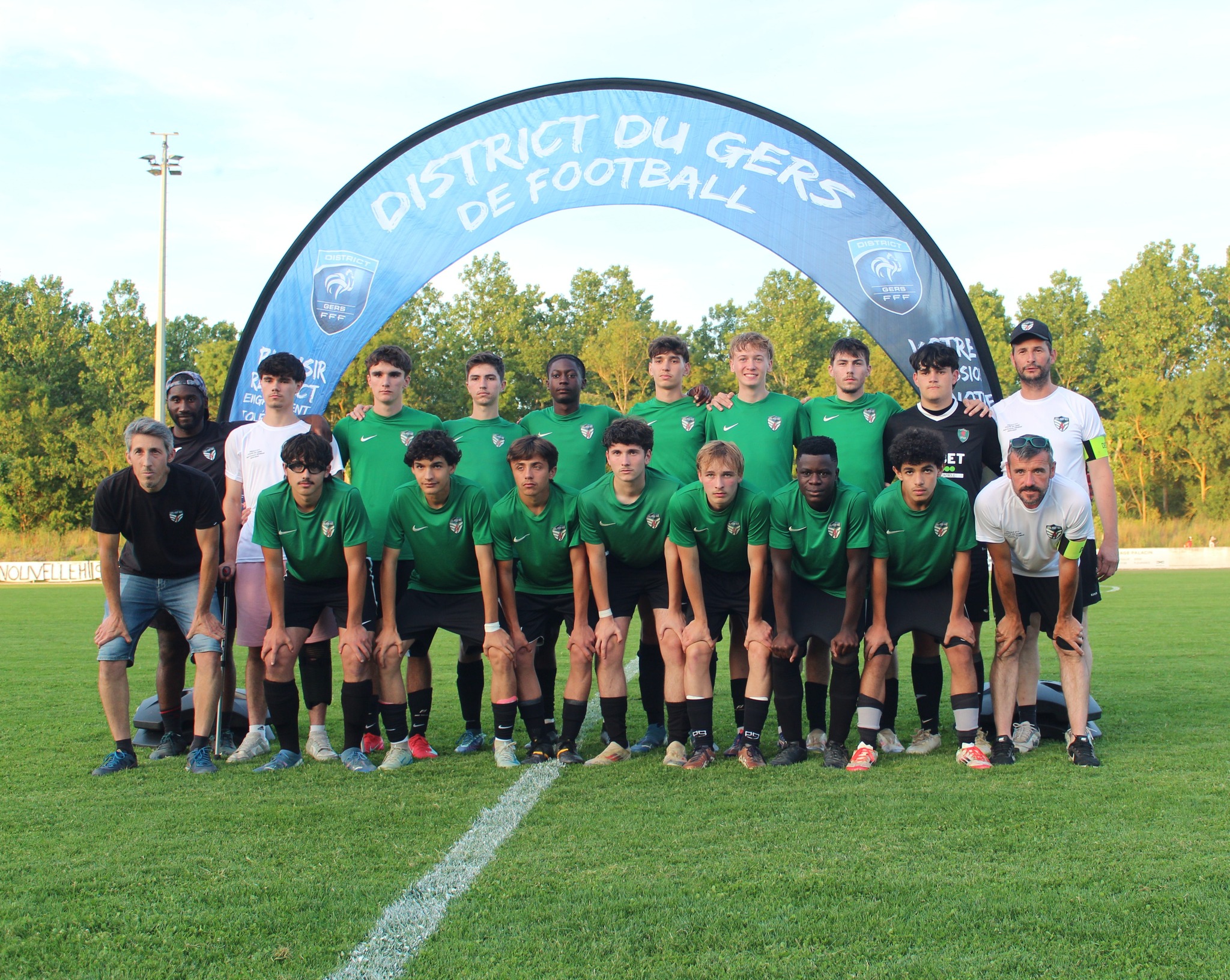 Les U17 vainqueurs de la coupe du Gers , l'année dernière