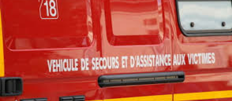 Un homme de 37 ans libère une automobiliste de 26 ans de son véhicule en feu
