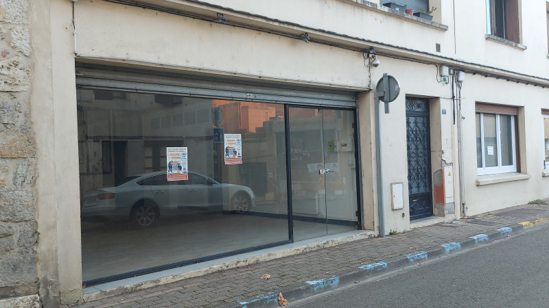 Vous souhaitez ouvrir un commerce à Vic-Fezensac, la boutique test "Ca se tente" est pour vous !