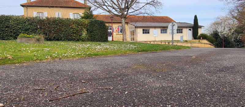 Le marché dépaysant de Blousson Serian à la radio mercredi