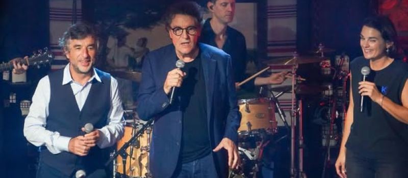 Francis Cabrel avec  "Un gramme de terre"