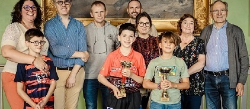 Remise des trophées de la ville de Lectoure à Élisée Bégout et Maxence Marie