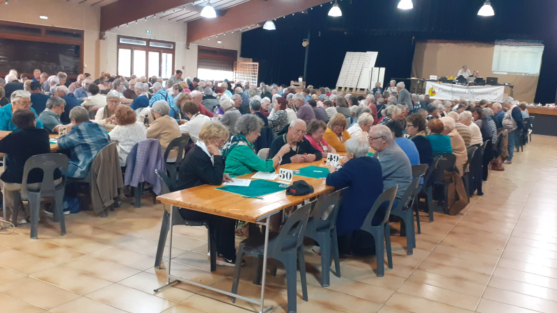 250 joueurs de belote réunis pour le concours départemental !