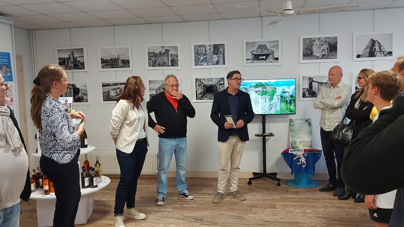 Vernissage de l’exposition « Cœurs d’Armagnac » à l’Office de Tourisme de Vic-Fezensac