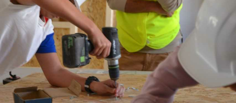Ce sont 160 collégiens qui ont découvert le chantier de rénovation de l'école Yves Chaze