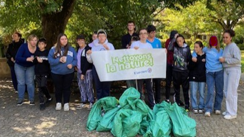 Opération "Nettoyons la nature" réussie, par l'IME Mathalin