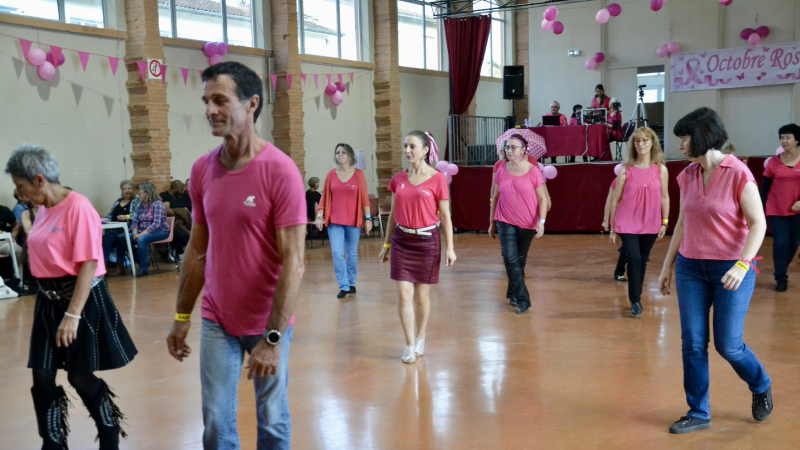 Danse Country en Savès se mobilise pour Octobre Rose