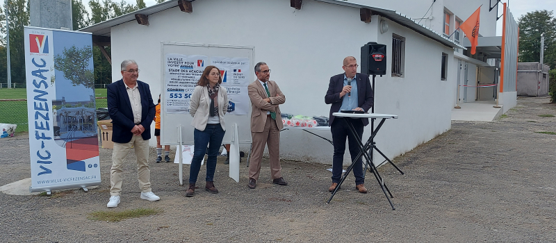 L'UAV Football soutient Octobre Rose aux Acacias