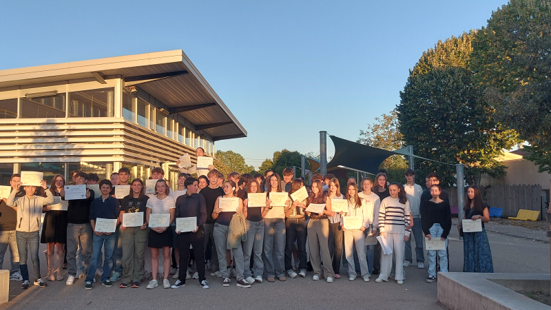 Remise des diplômes du brevet au collège Gabriel-Séailles : un moment convivial et solennel