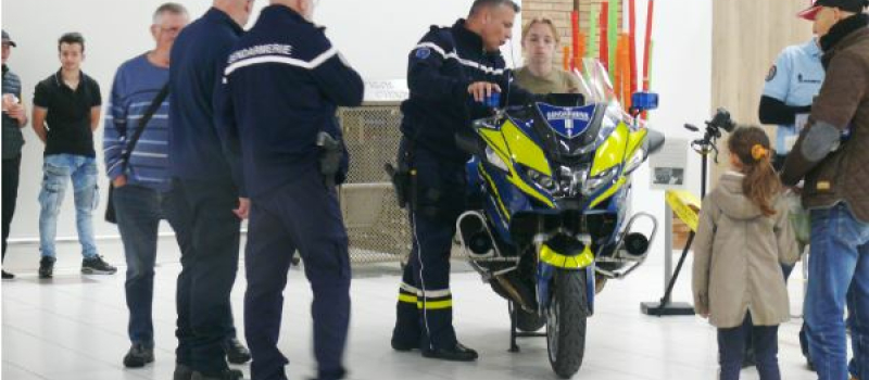 Forum des métiers en uniforme