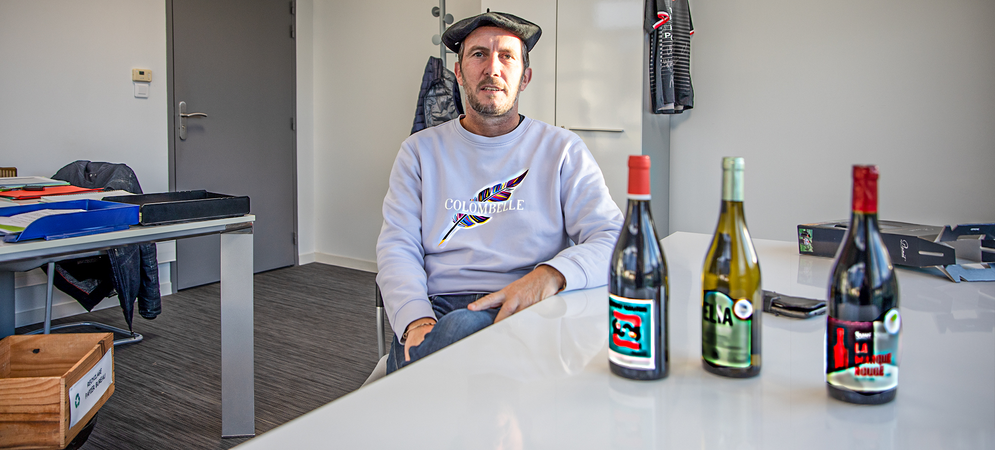 0 Olivier Dabadie dans son bureau 1bis 271025.jpg