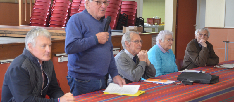 Les adhérents de la FNACA en assemblée générale