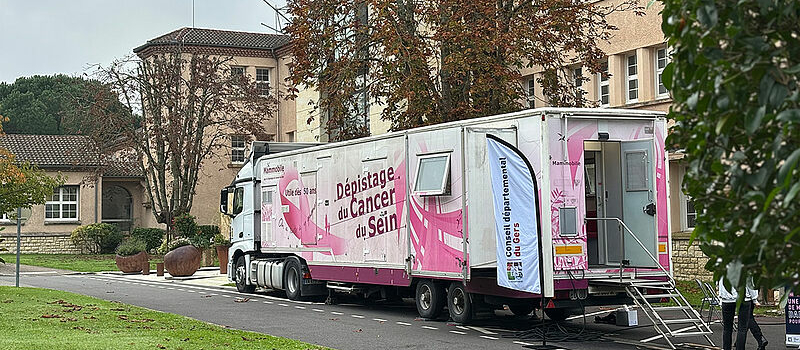 Le Mammobile du Gers fête son 1er anniversaire avec 1402 mammographies