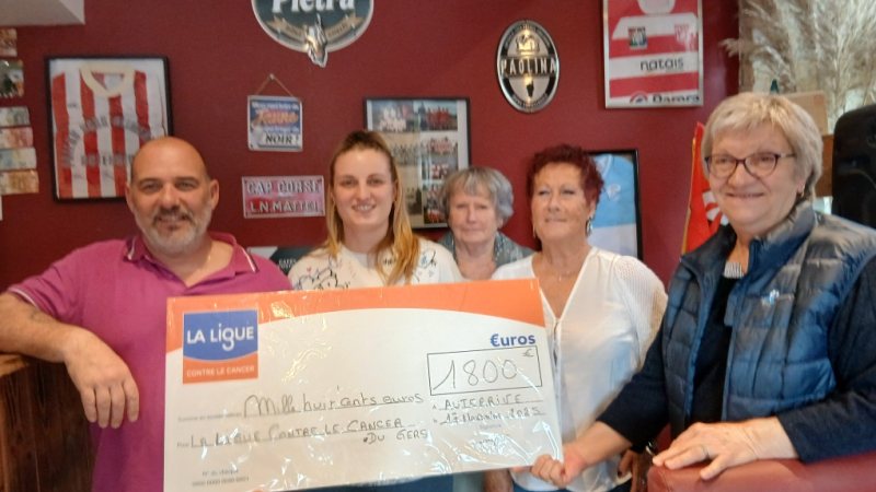 A l'initiative de l'Estanquet 1800€ remis à la Ligue contre le Cancer du Gers