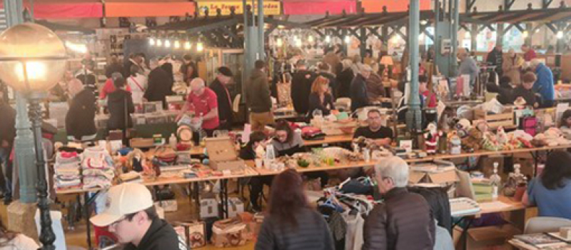 vide grenier en faveur du salon du Livre Jeunesse