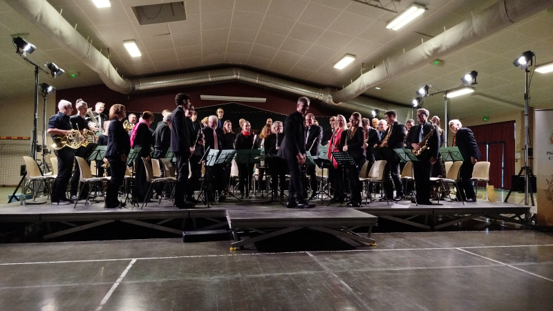 La société philharmonique de l'Isle-Jourdain  enchante le public pour la Sainte-Cécile