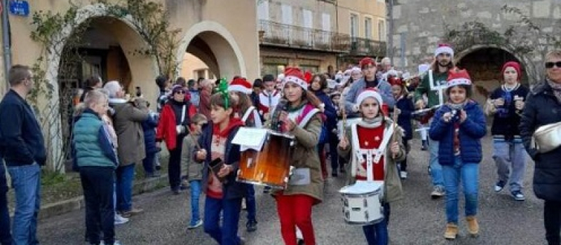 Marché de Noël et fête de l’arbre dimanche 7 décembre