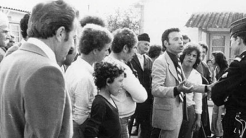 Les Harkis en France d’hier à aujourd’hui : histoire commune, mémoires plurielles