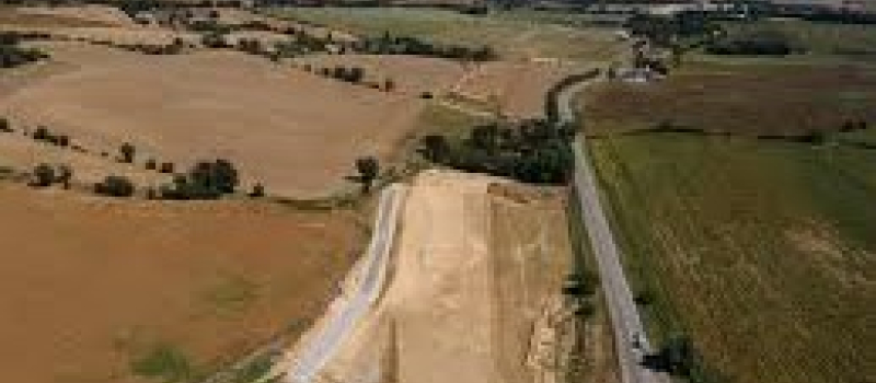 Autoroute A69 :  un projet sous tension