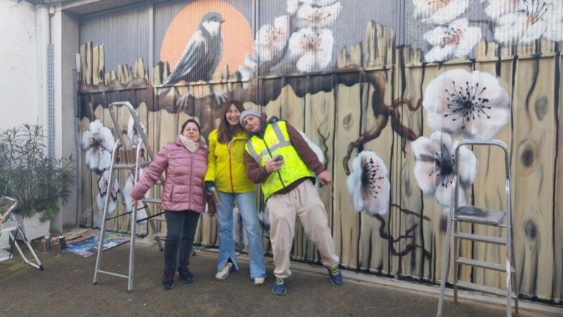 Une nouvelle fresque embellit la rue du 11 Novembre à Vic-Fezensac