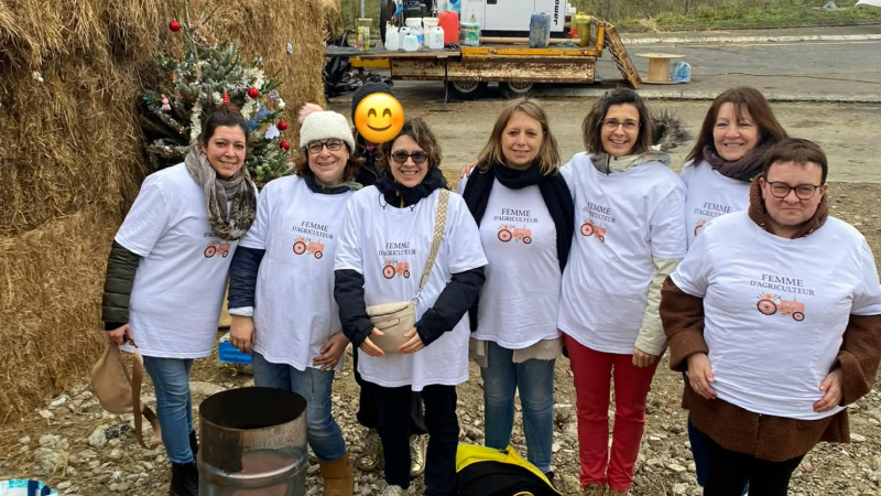 « Leur détresse est aussi la nôtre » : les femmes d’agriculteurs toujours en première ligne