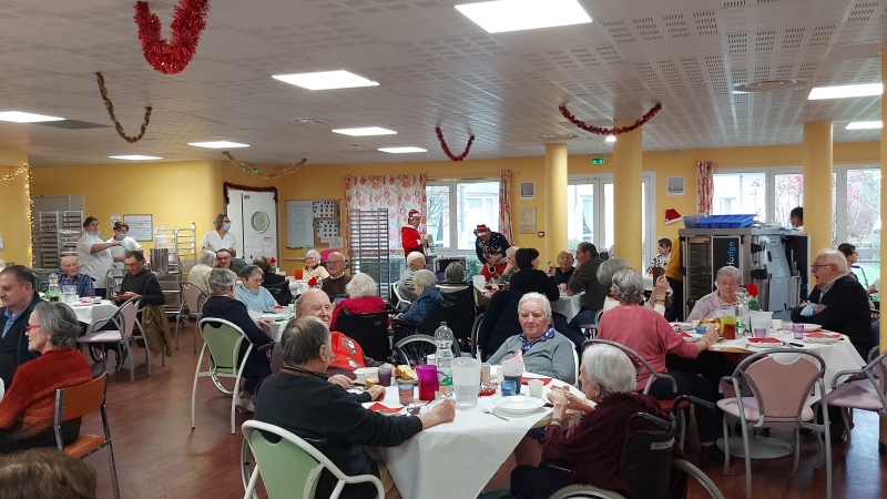 Quand Noël rassemble les générations à l’EHPAD de l'hôpital de Vic-Fezensac