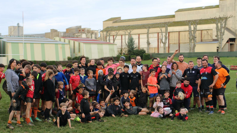 L'école de rugby de l'UAV fête Noël !