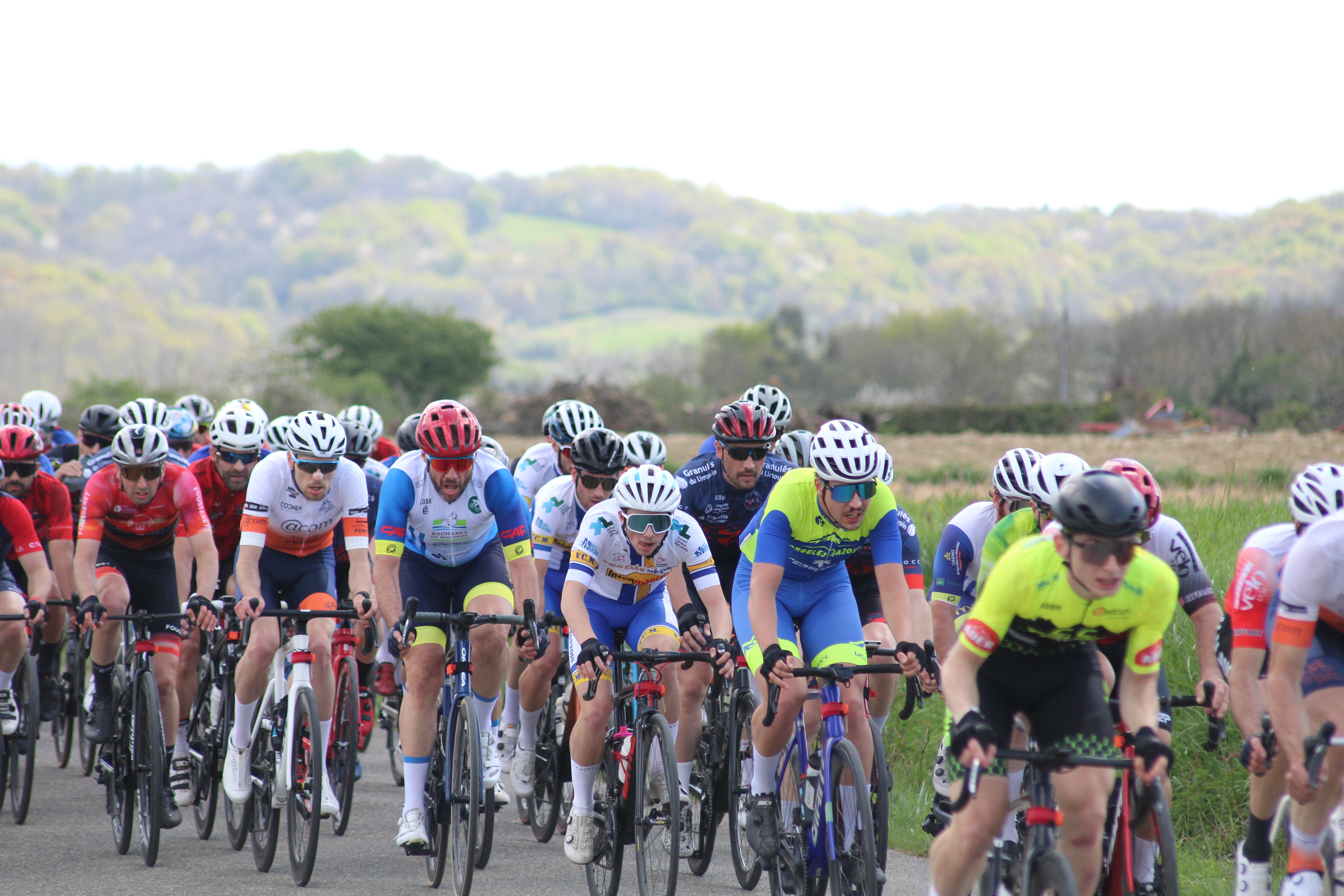 la 45e édition du Tour cycliste de Madiran a lieu le 4 et 5 avril