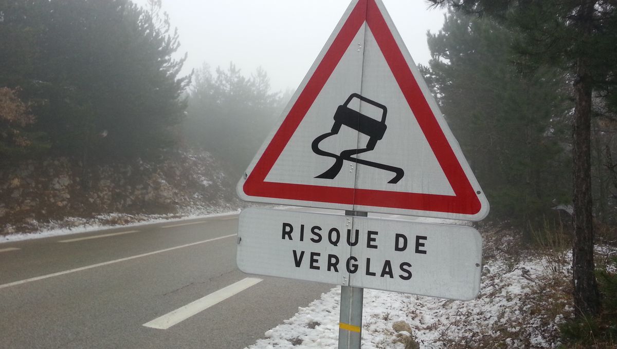 S0-verglas-8-conseils-pour-conduire-sur-les-routes-glissantes-188025.jpg