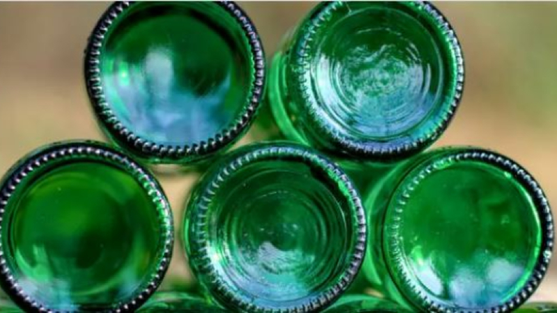 Pendant les fêtes, on pense à trier le verre