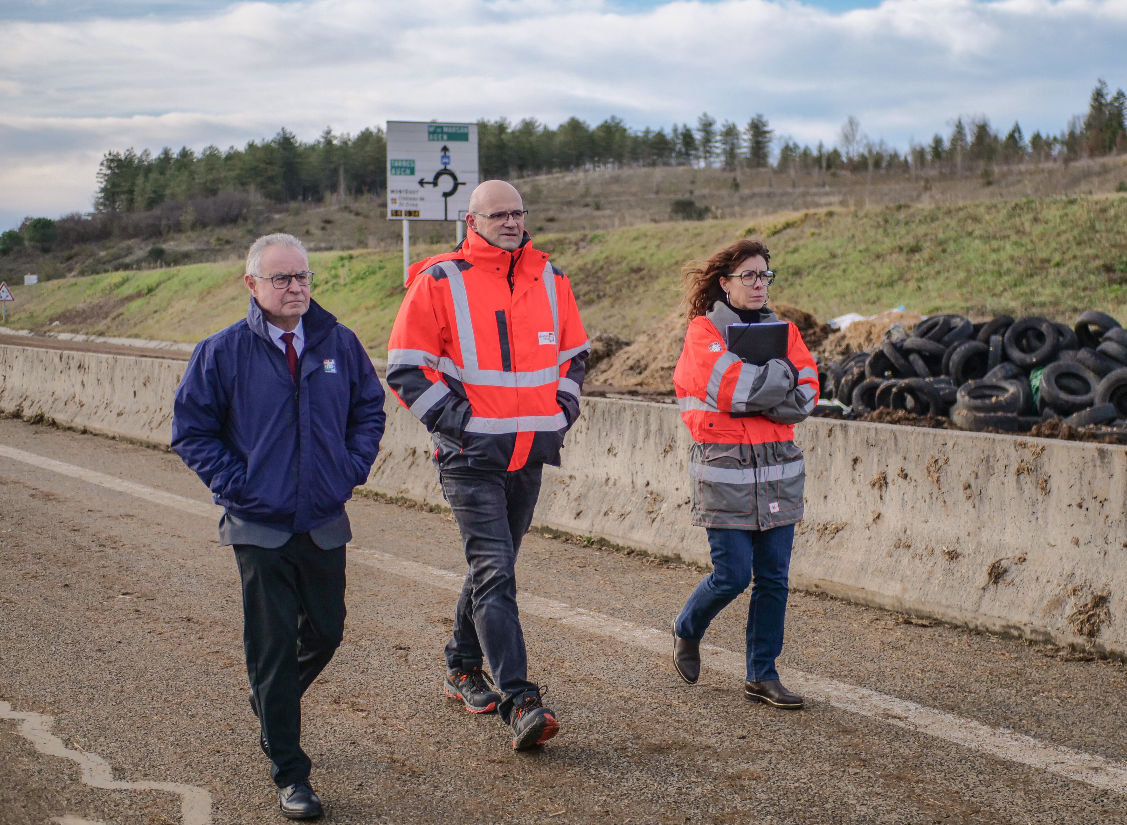 Le Président s'est rendu avec la Directrice Routes sur les travaux d'évacuation entre Auch et Aubiet.jpg