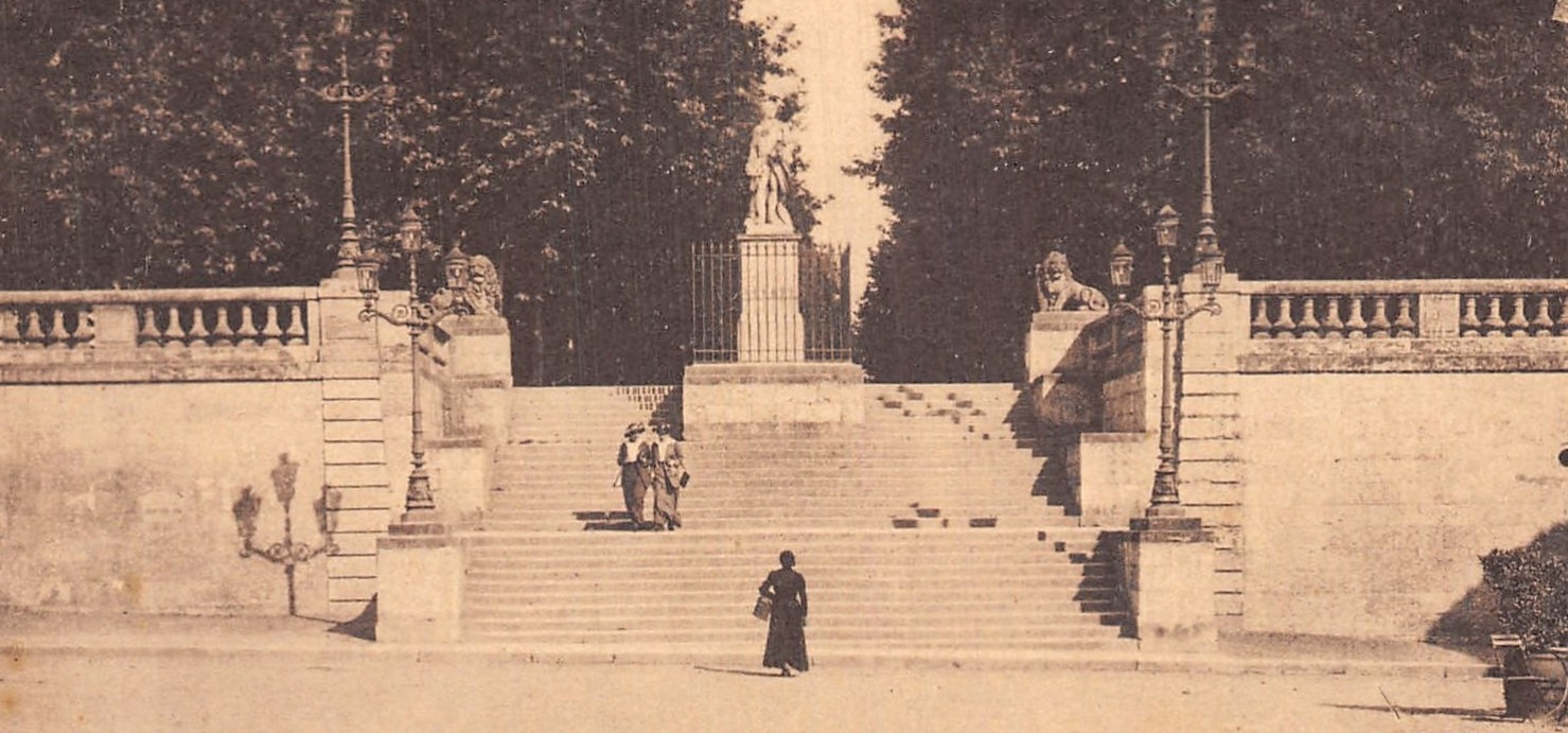 Allees D'Etigny a.jpg