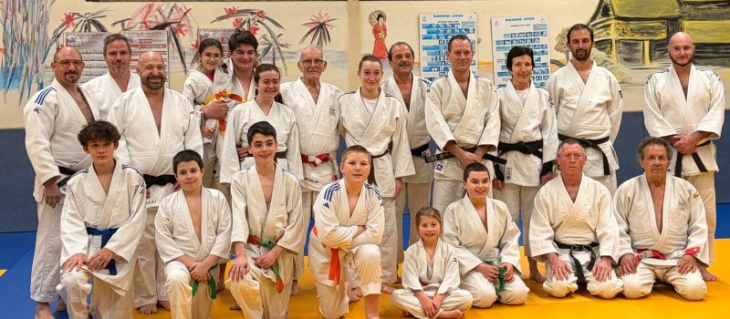 Deux maîtres du judo  sur le tatami vicois