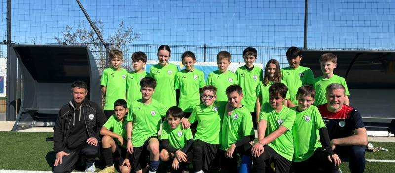 Des U9 heureux dans un tournoi de haut niveau
